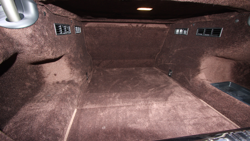 Illustration for article titled The Rolls-Royce Wraith Has Massive Suicide Doors